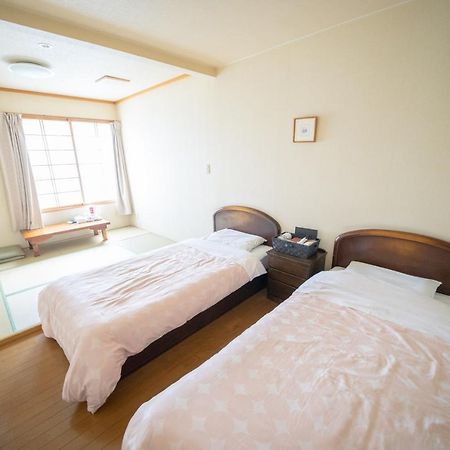 Nanputei Hotel Minamifurano Екстериор снимка