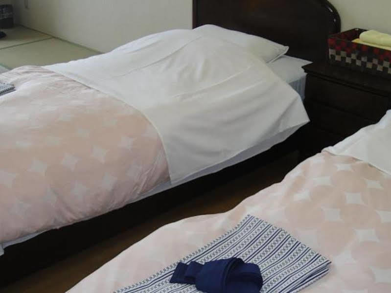 Nanputei Hotel Minamifurano Екстериор снимка